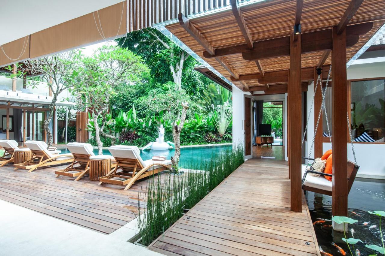 Paya Paya Villa Seminyak Buitenkant foto